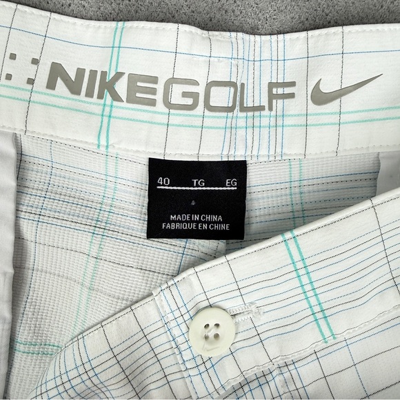 Nike Other - Nike Golf Shorts Mens 40 White Bermuda Plaid Stretch Performance Long 11” Inseam